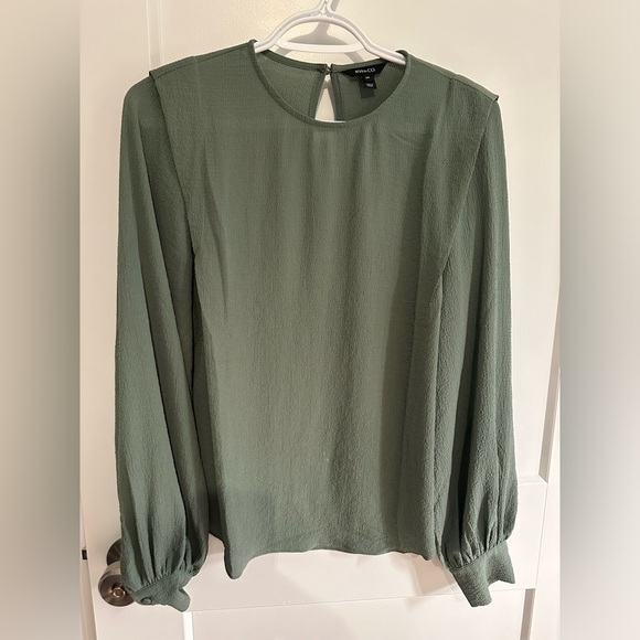 Crew Neck Popover Blouse With Long Puffy Sleeves - Picture 5 of 7